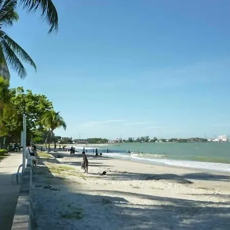 Sharaa Seaview Apartment Port Dickson Exterior photo